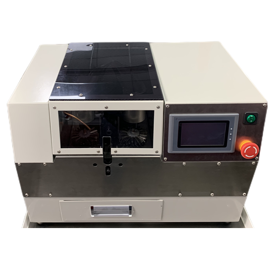 Automatic knitting machine